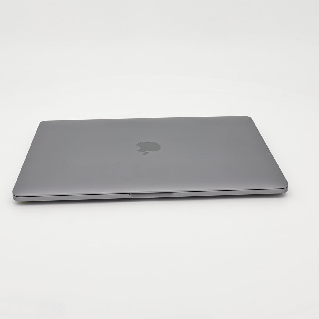 99新 Apple MacBook Pro 22年 13寸 M2（8+10核） 8G RAM 512G SSD 深空灰色