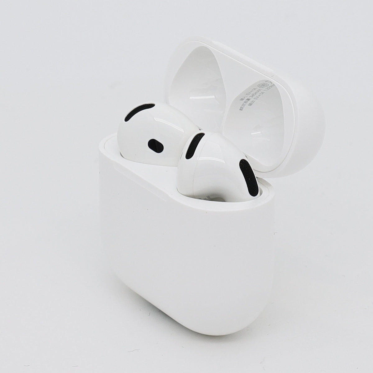 99新 Apple AirPods 4 (不支持主動降噪) 白色