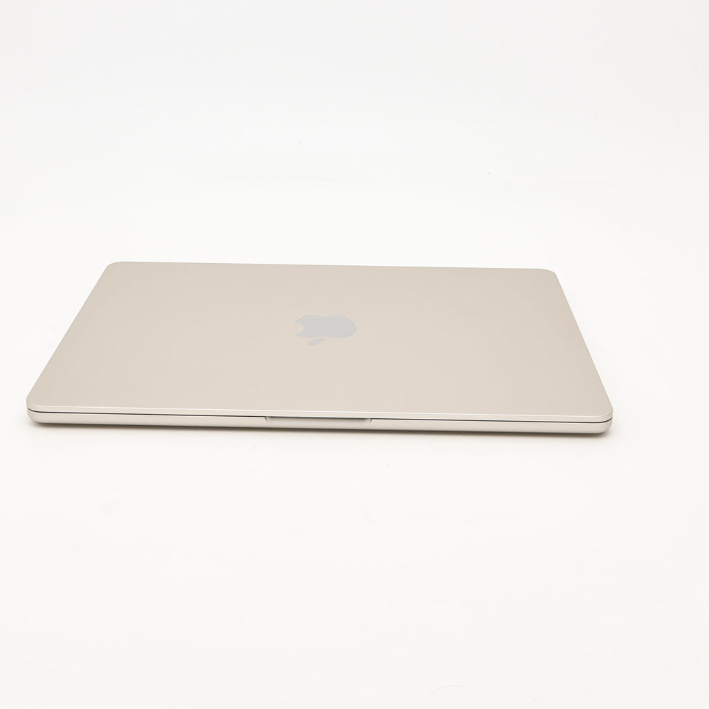 99新 Apple MacBook Air 24年 13寸 M3（8+8核） 8G RAM 256G SSD 星光色