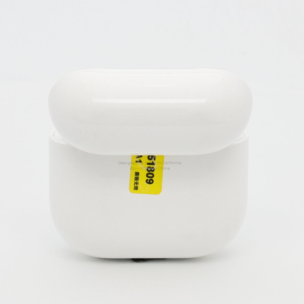 99新 Apple AirPods 4 (不支持主動降噪) 白色