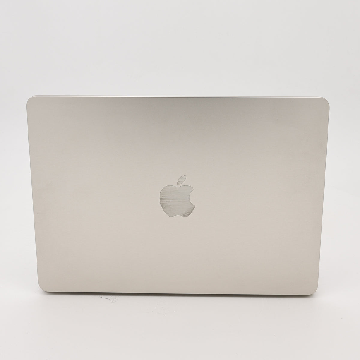 95新 Apple MacBook Air 22年 13寸 M2（8+8核） 8G RAM 256G SSD 星光色