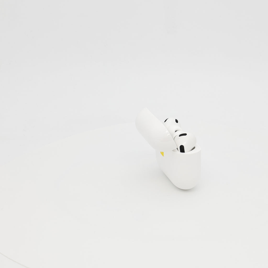 99新 Apple AirPods Pro 3 白色