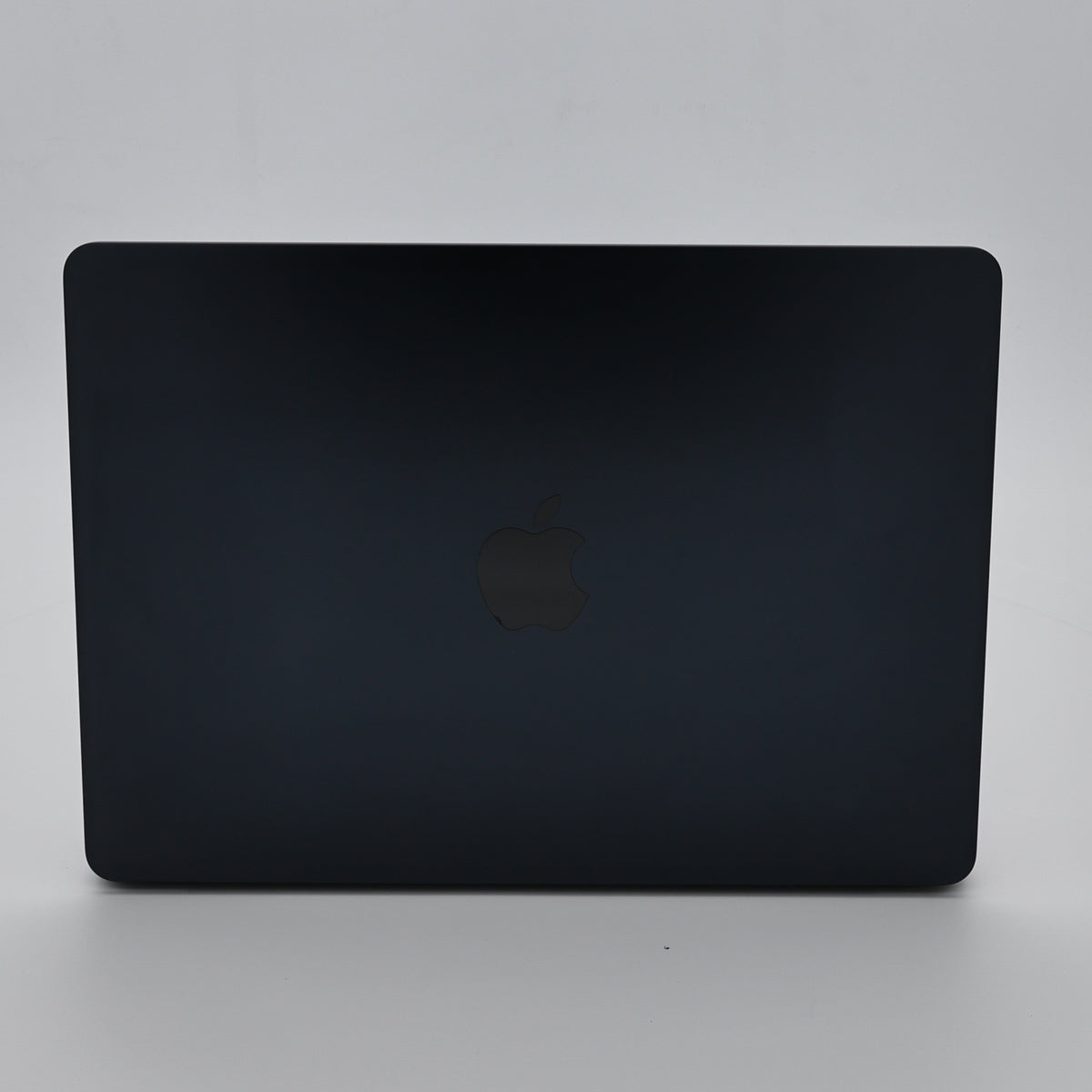 95新 Apple MacBook Air 22年 13寸 M2（8+8核） 8G RAM 256G SSD 午夜色