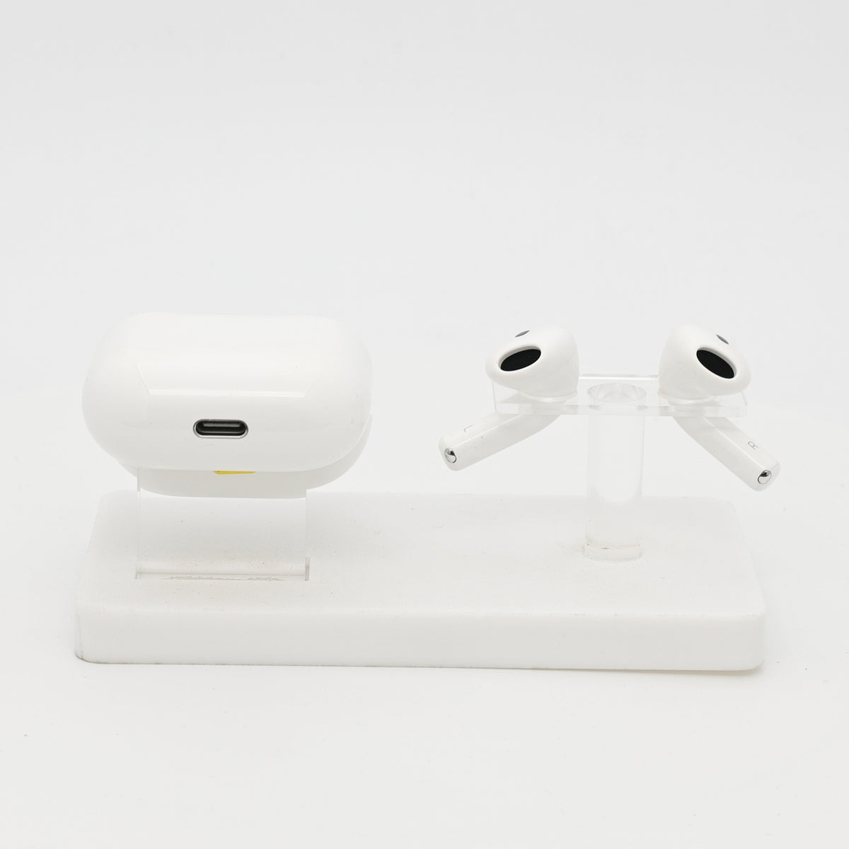 99新 Apple AirPods 4 (不支持主動降噪) 白色