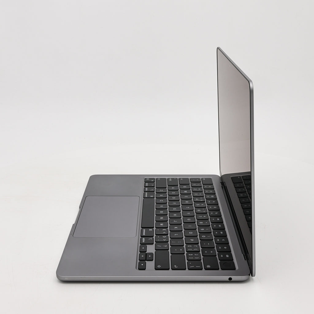 95新 Apple MacBook Air 22年 13寸 M2（8+8核） 16G RAM 256G SSD 深空灰色