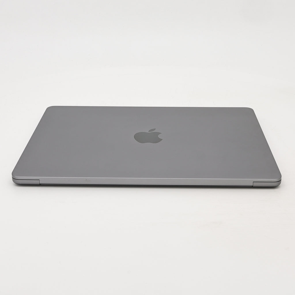 95新 Apple MacBook Air 22年 13寸 M2（8+8核） 16G RAM 256G SSD 深空灰色