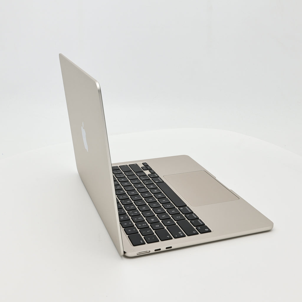99新 Apple MacBook Air 24年 13寸 M3（8+8核） 8G RAM 256G SSD 星光色