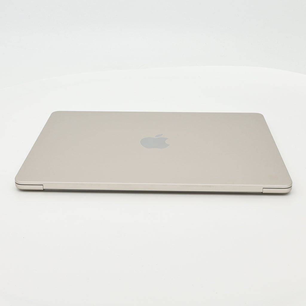 99新 Apple MacBook Air 24年 13寸 M3（8+8核） 8G RAM 256G SSD 星光色