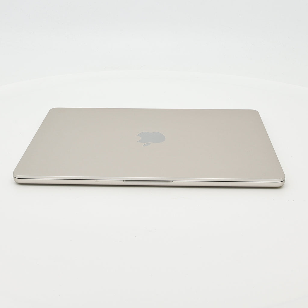 99新 Apple MacBook Air 24年 13寸 M3（8+8核） 8G RAM 256G SSD 星光色