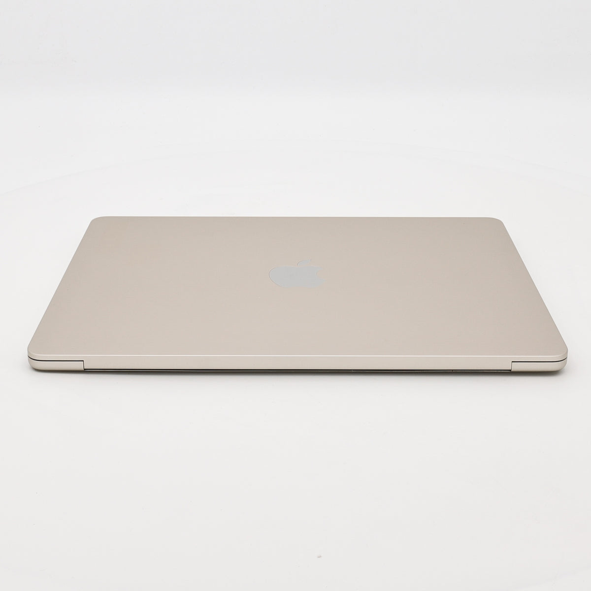 99新 Apple MacBook Air 22年 13寸 M2（8+8核） 16G RAM 256G SSD 星光色