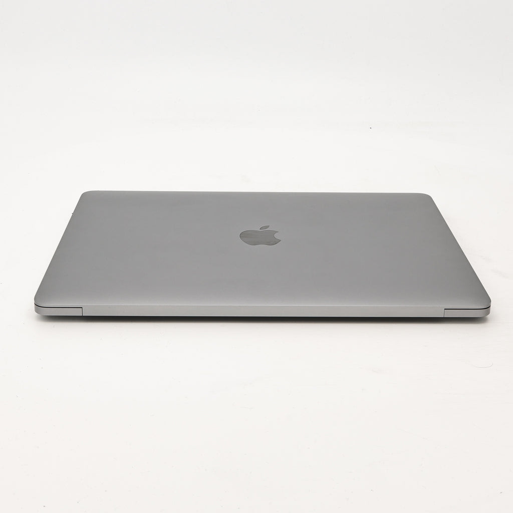 95新 Apple MacBook Pro 22年 13寸 M2（8+10核） 8G RAM 512G SSD 深空灰色