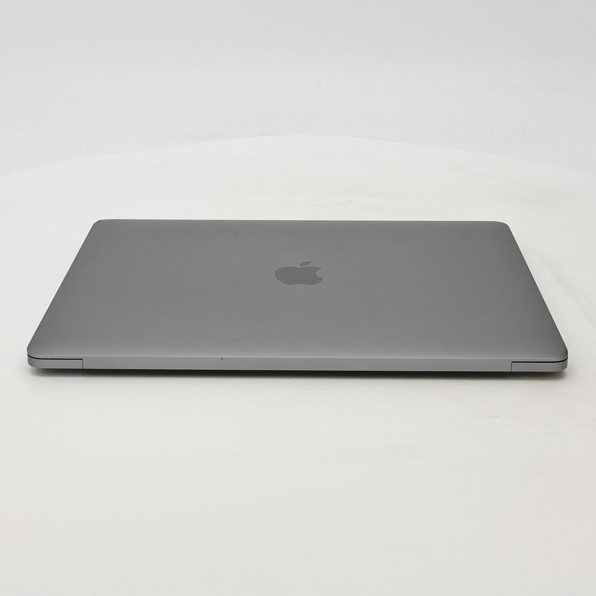 95新 Apple MacBook Pro 22年 13寸 M2（8+10核） 8G RAM 512G SSD 深空灰色