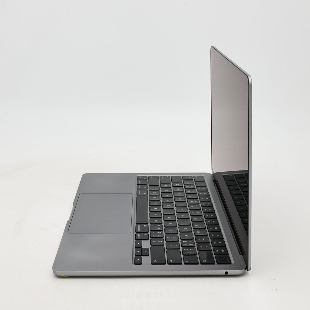 99新 Apple MacBook Air 24年 13寸 M3（8+8核） 8G RAM 256G SSD 深空灰色