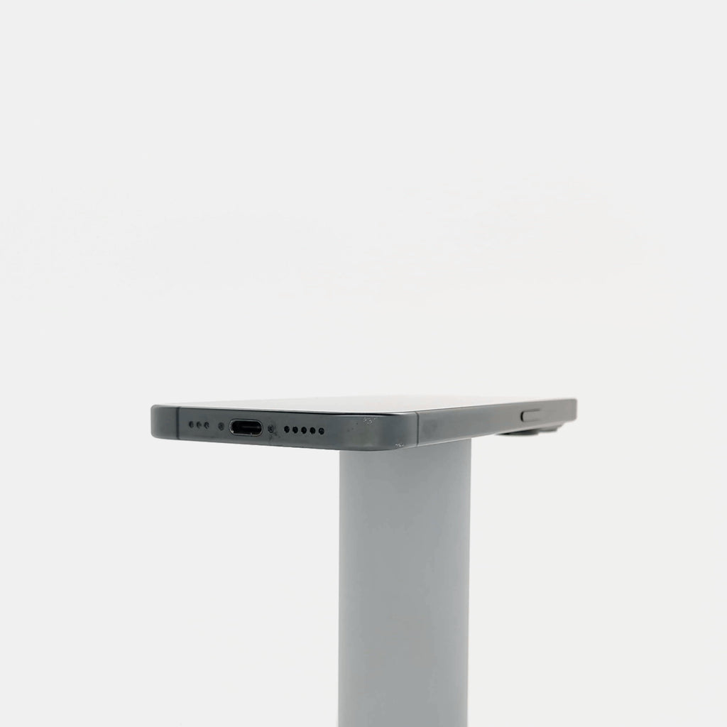 95新 Apple iPhone 15 Pro 128G 黑色鈦金屬 中國大陸版