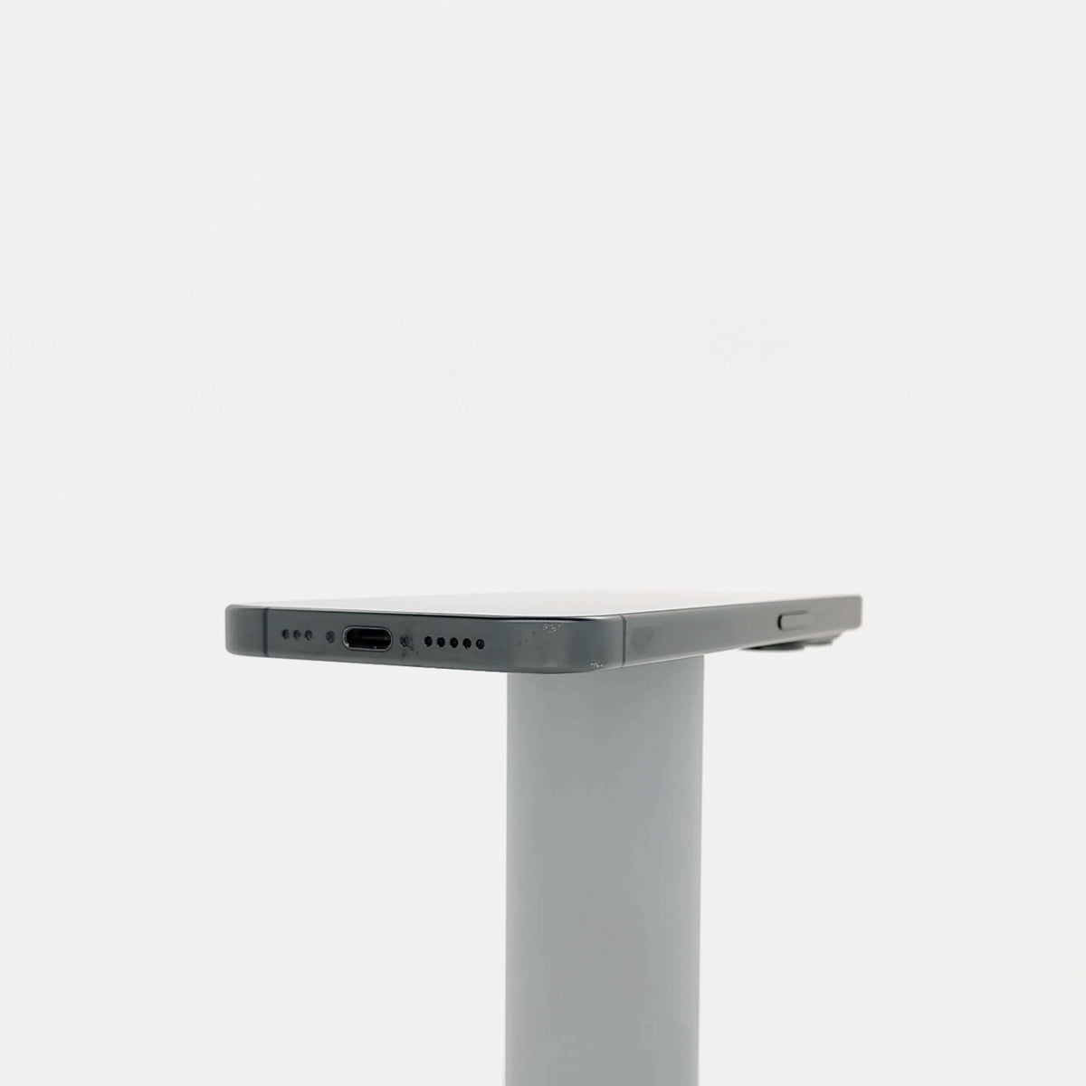 95新 Apple iPhone 15 Pro 128G 黑色鈦金屬 中國大陸版