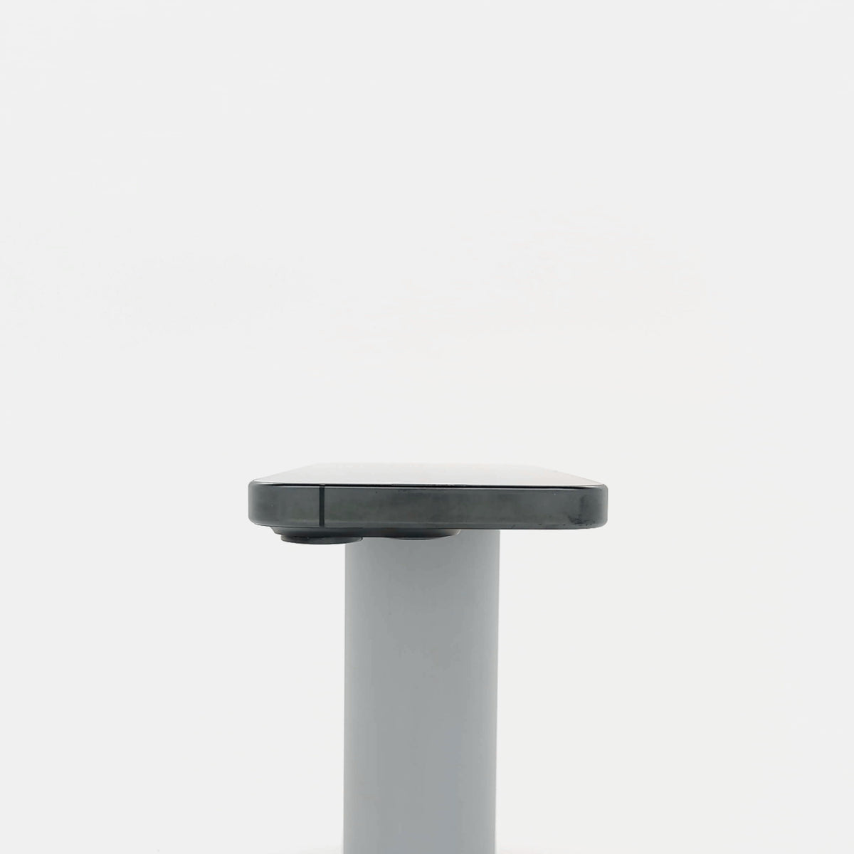 95新 Apple iPhone 15 Pro 128G 黑色鈦金屬 中國大陸版