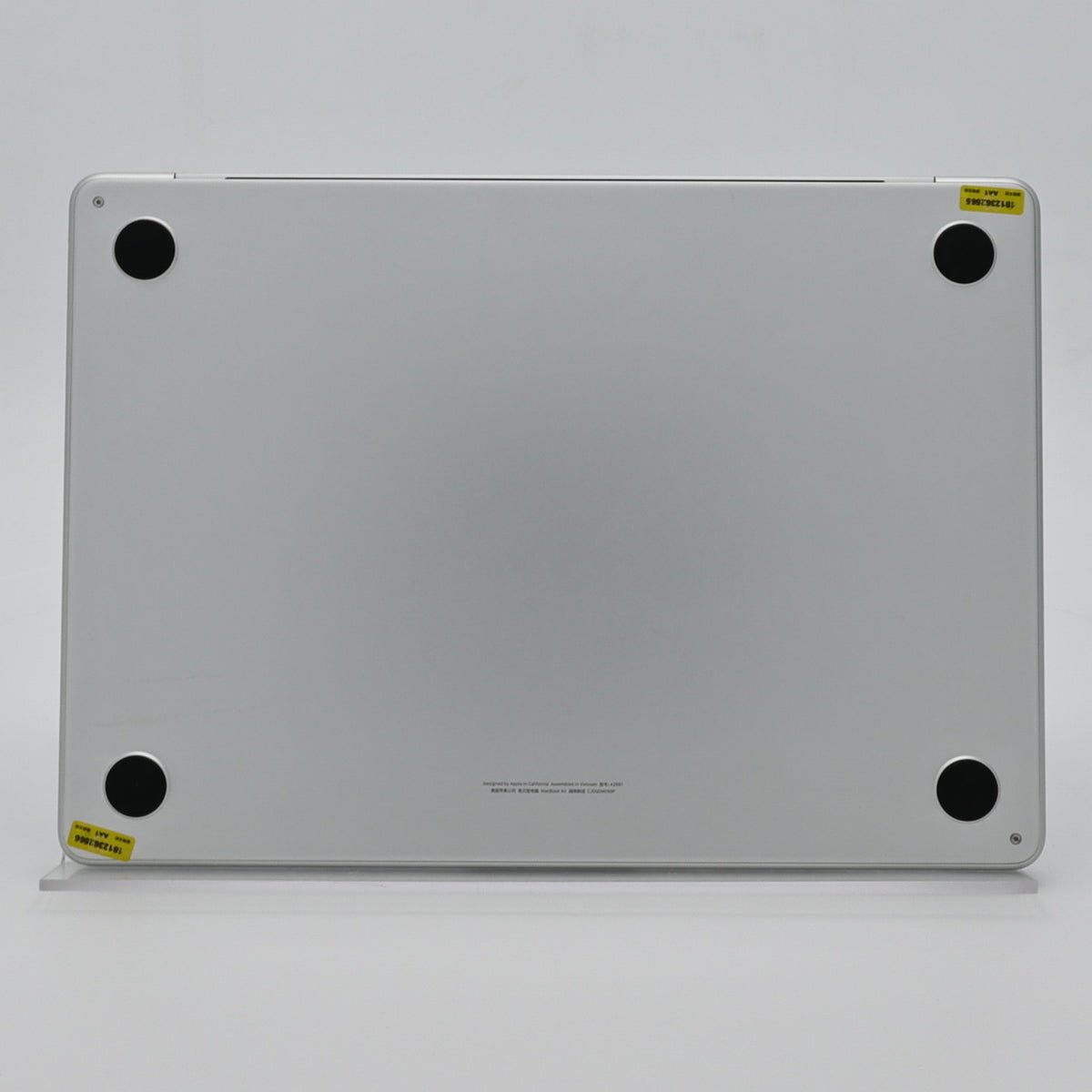 95新 Apple MacBook Air 22年 13寸 M2（8+8核） 8G RAM 256G SSD 銀色