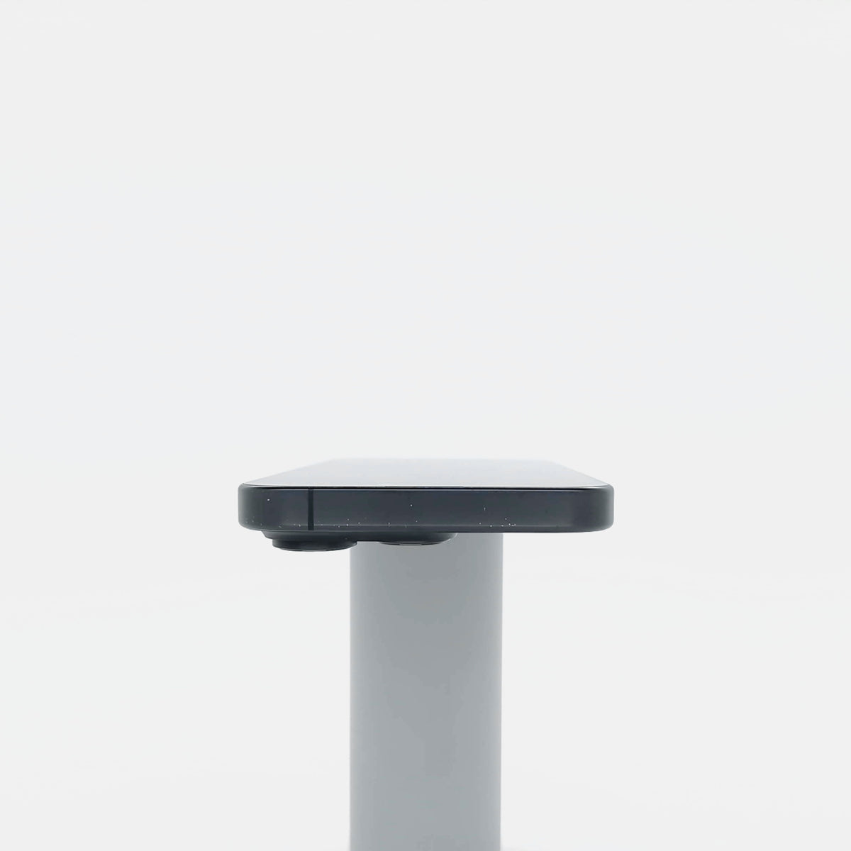 95新 Apple iPhone 16 Pro 128G 黑色鈦金屬 中國大陸版