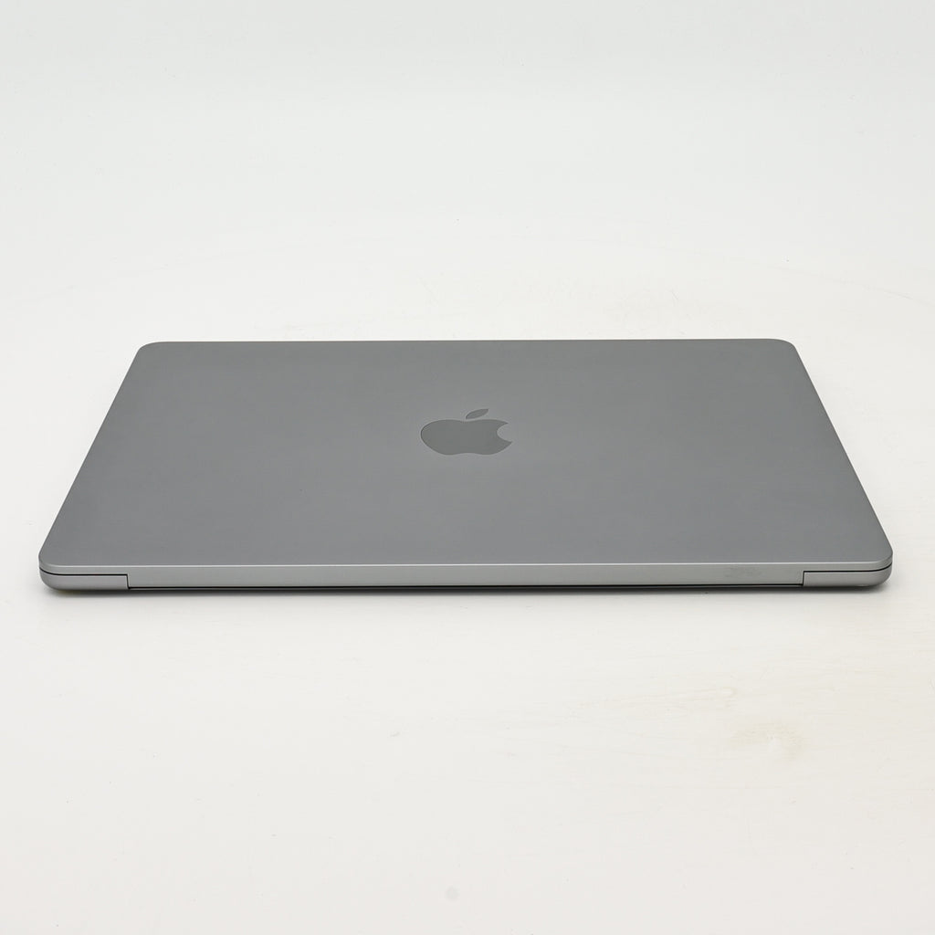 95新 Apple MacBook Air 22年 13寸 M2（8+8核） 8G RAM 256G SSD 深空灰色
