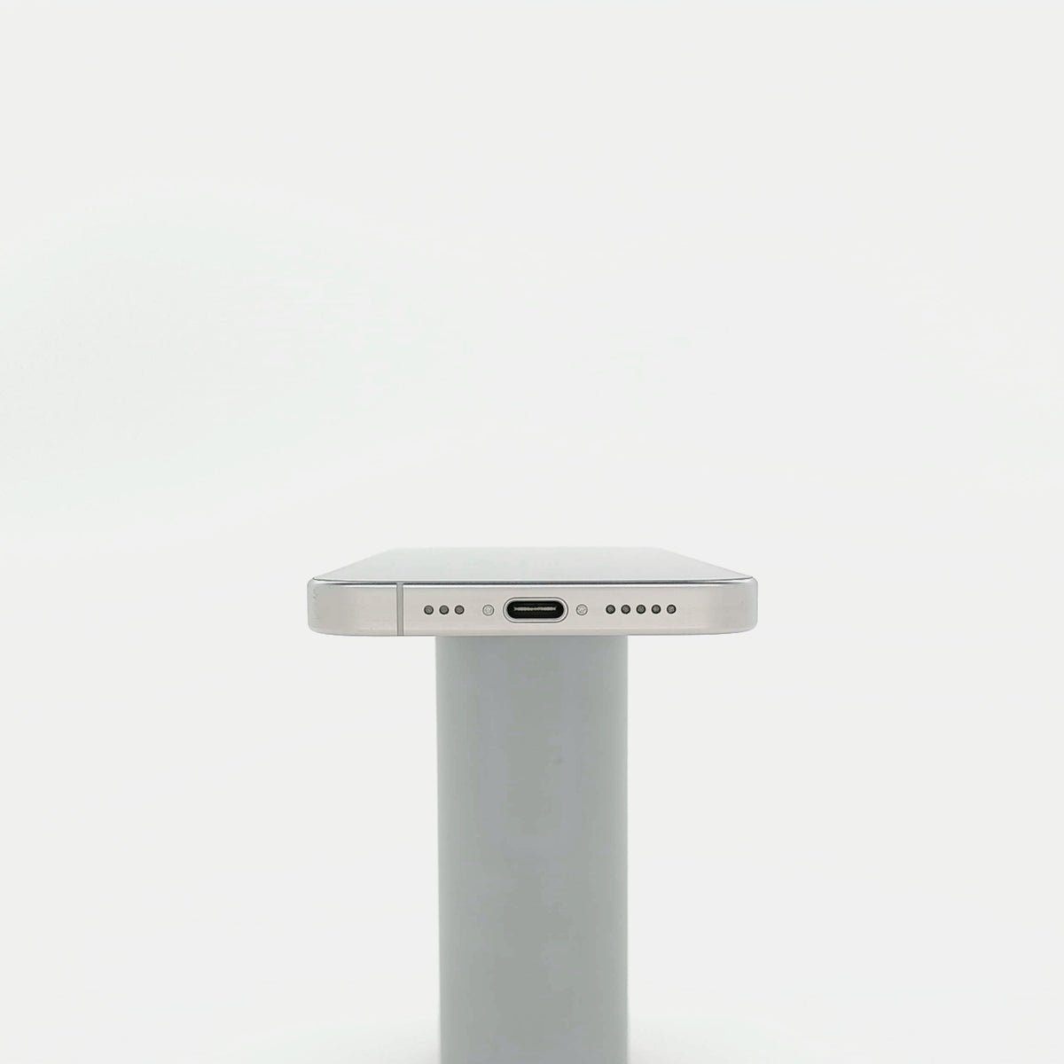95新 Apple iPhone 15 Pro 128G 白色鈦金屬 中國大陸版
