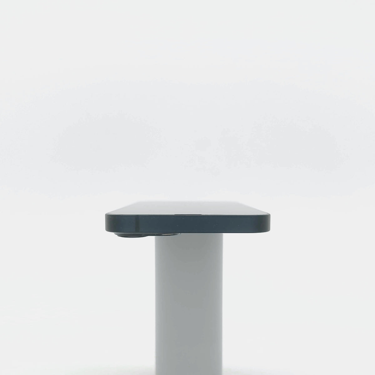 95新 Apple iPhone 13 128G 午夜色 中國大陸版