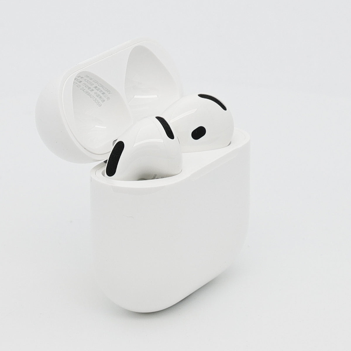 99新 Apple AirPods 4 (支持主動降噪) 白色