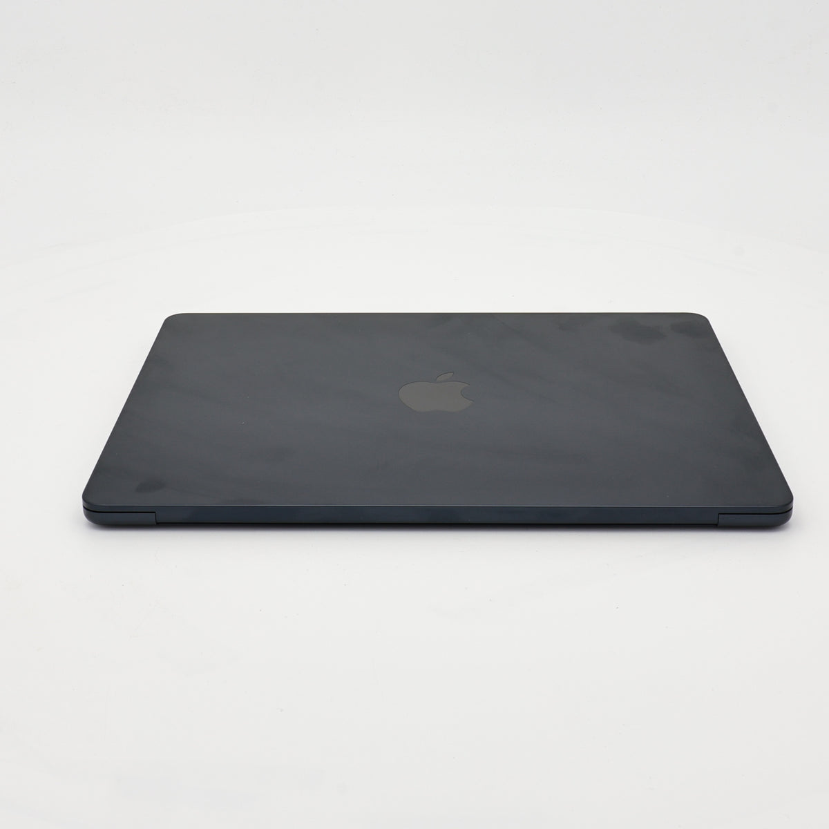 95新 Apple MacBook Air 22年 13寸 M2（8+10核） 8G RAM 512G SSD 午夜色