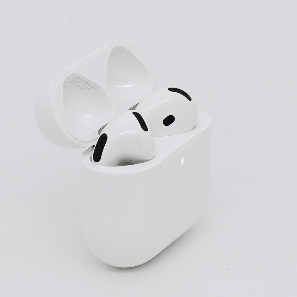 99新 Apple AirPods 5 白色