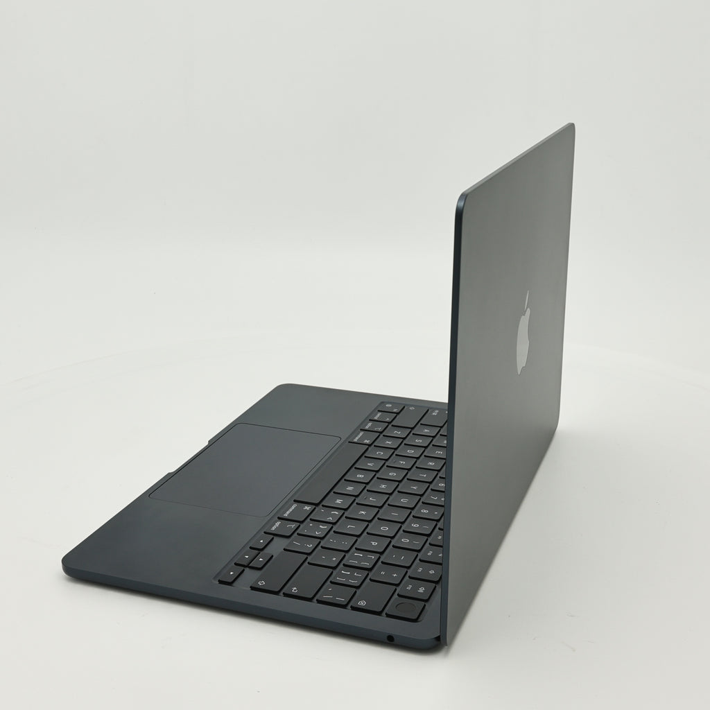 99新 Apple MacBook Air 22年 13寸 M2（8+8核） 16G RAM 256G SSD 午夜色