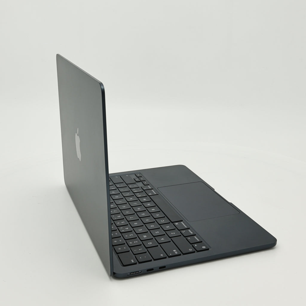 99新 Apple MacBook Air 22年 13寸 M2（8+8核） 16G RAM 256G SSD 午夜色