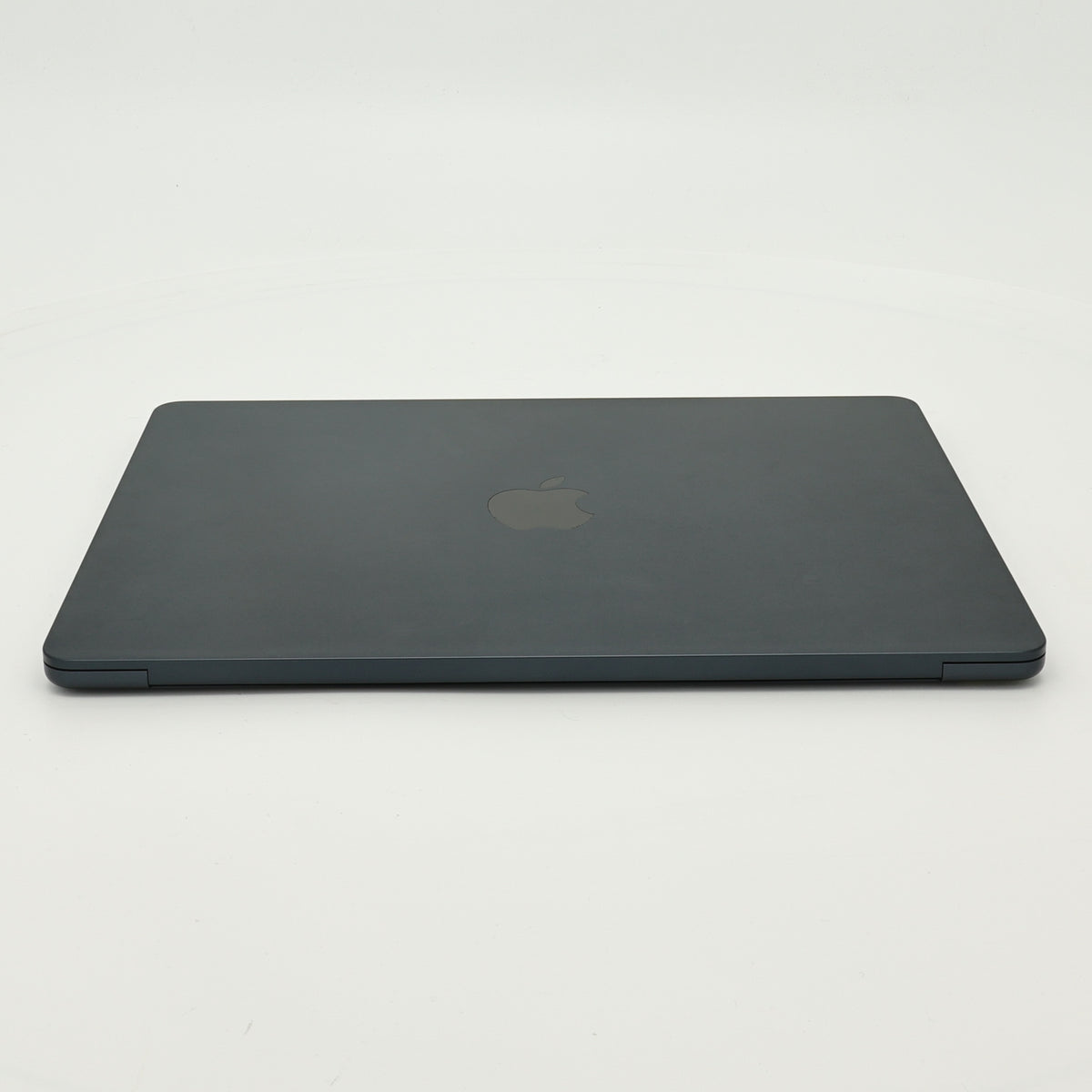 99新 Apple MacBook Air 22年 13寸 M2（8+8核） 16G RAM 256G SSD 午夜色