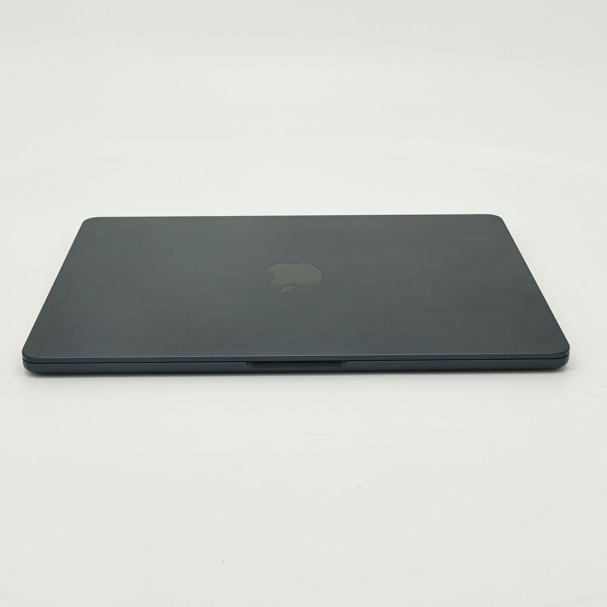 99新 Apple MacBook Air 22年 13寸 M2（8+8核） 16G RAM 256G SSD 午夜色