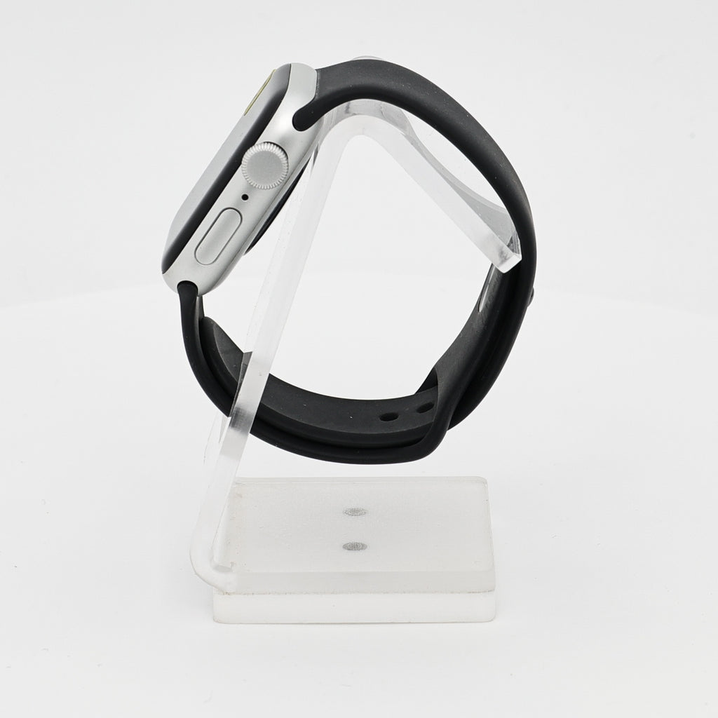 99新 Apple Watch SE 2 40毫米 鋁金屬
