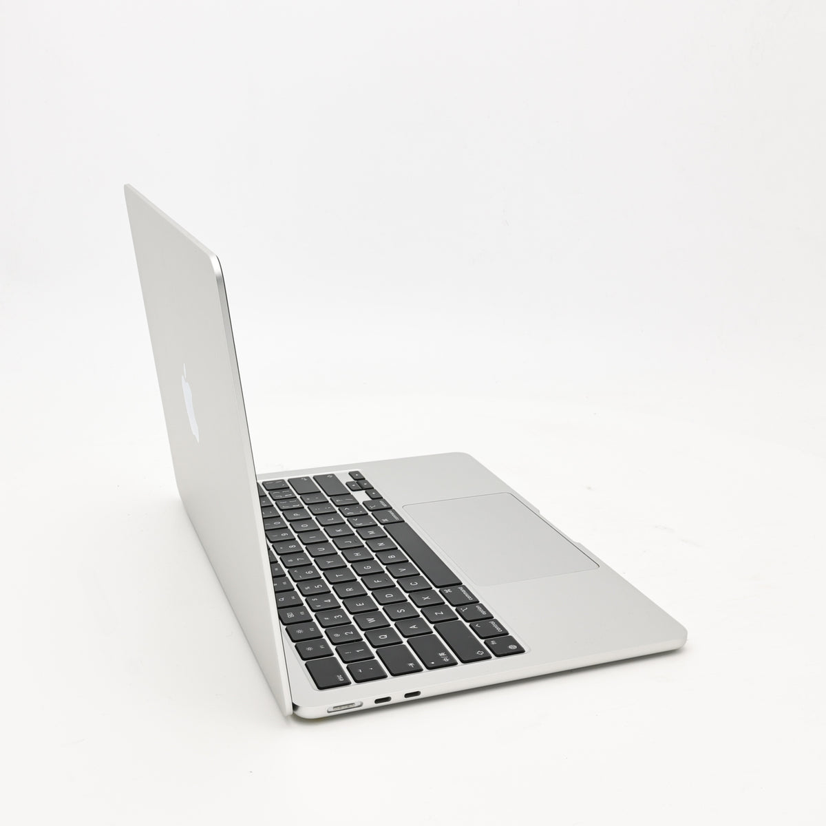 95新 Apple MacBook Air 22年 13寸 M2（8+8核） 8G RAM 256G SSD 銀色