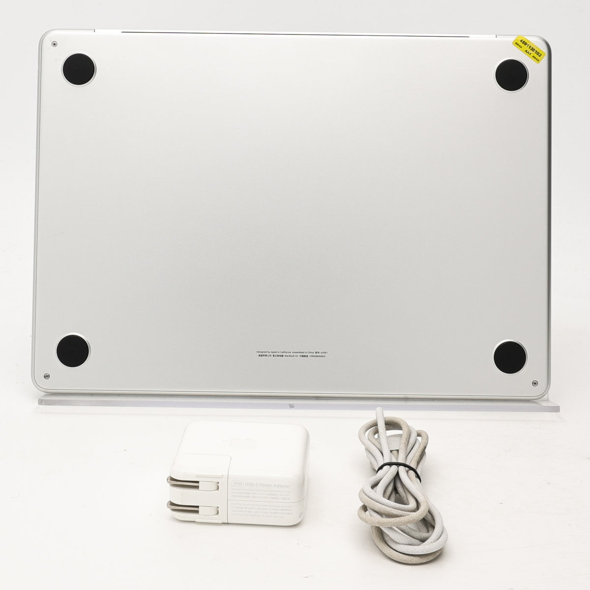 95新 Apple MacBook Air 22年 13寸 M2（8+8核） 8G RAM 256G SSD 銀色