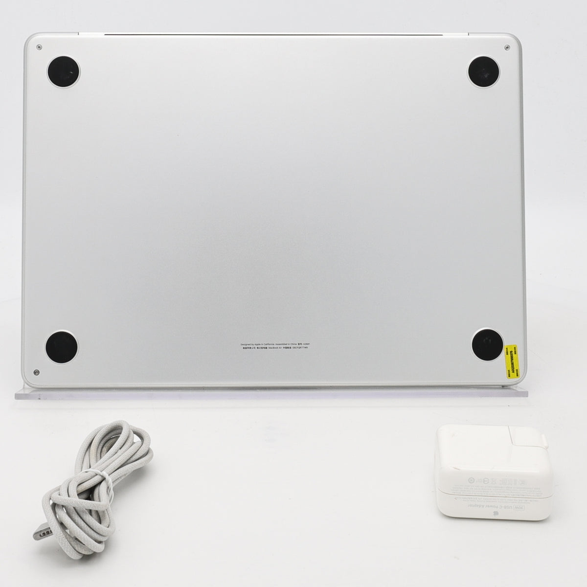 99新 Apple MacBook Air 22年 13寸 M2（8+8核） 8G RAM 256G SSD 銀色