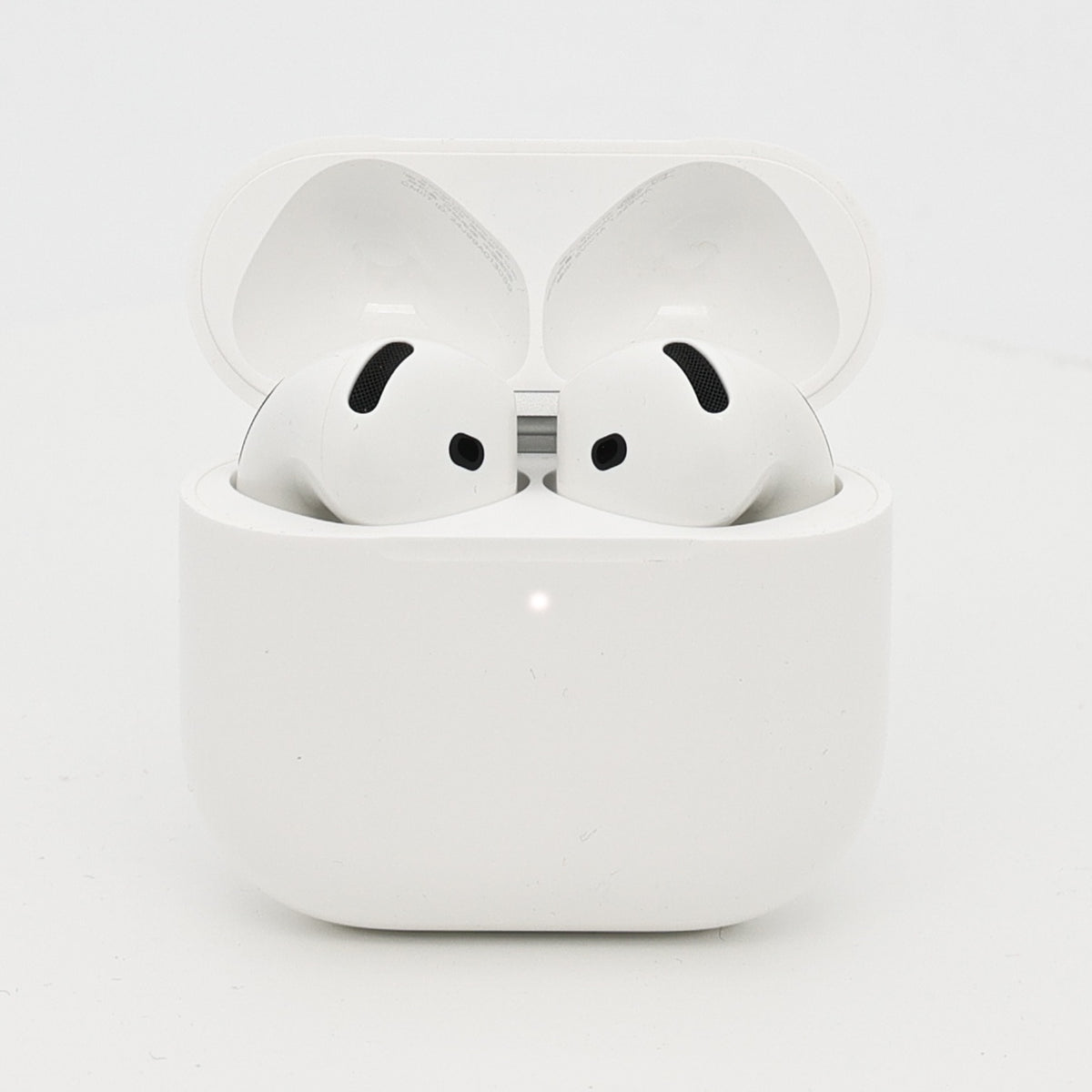 99新 Apple AirPods 4 (支持主動降噪) 白色