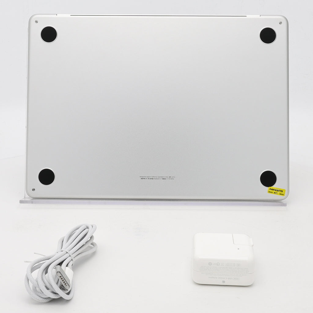 95新 Apple MacBook Air 24年 13寸 M3（8+8核） 8G RAM 256G SSD 銀色