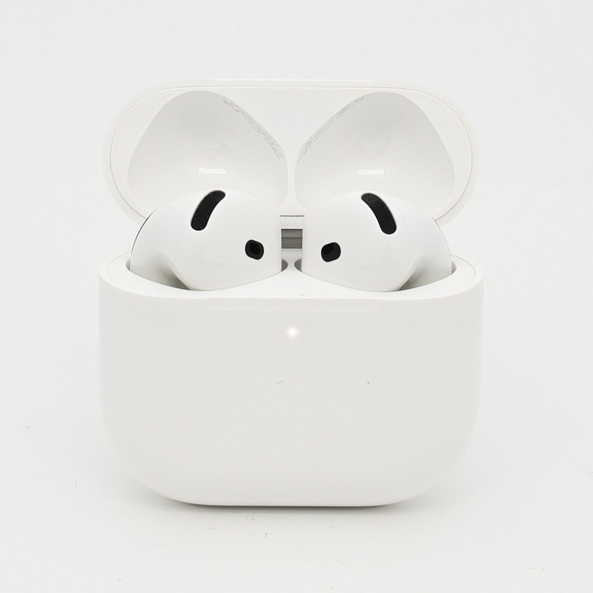 99新 Apple AirPods 4 (不支持主動降噪) 白色