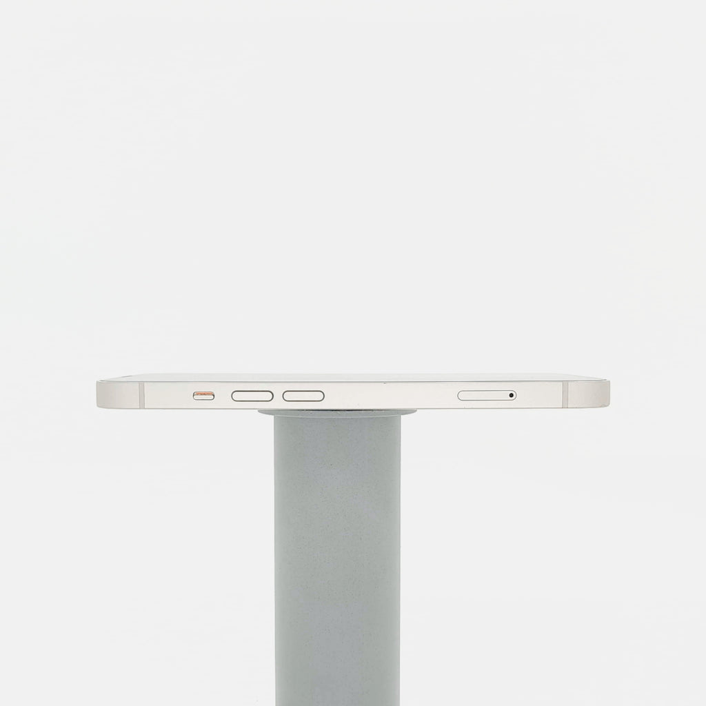 95新 Apple iPhone 13 256G 星光色 中國大陸版