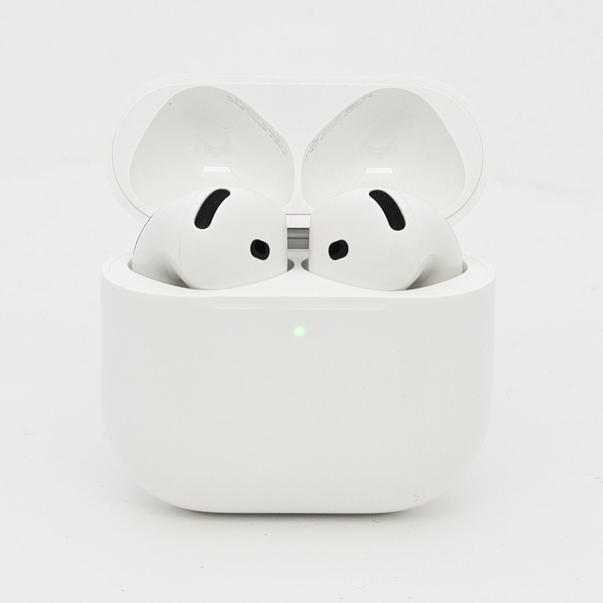 99新 Apple AirPods 4 (不支持主動降噪) 白色