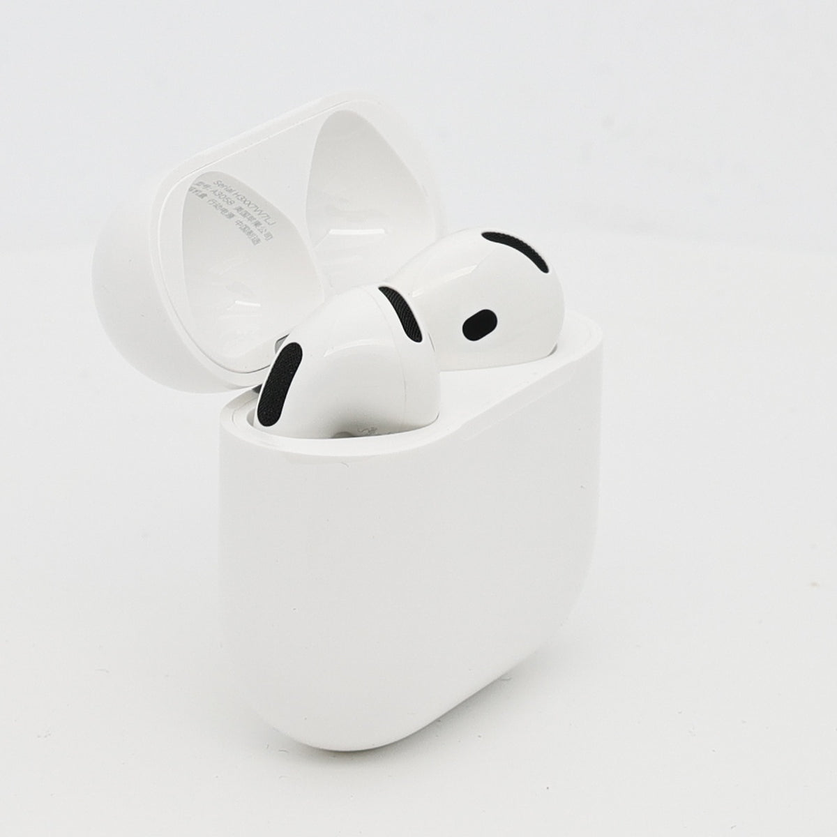 99新 Apple AirPods 4 (不支持主動降噪) 白色
