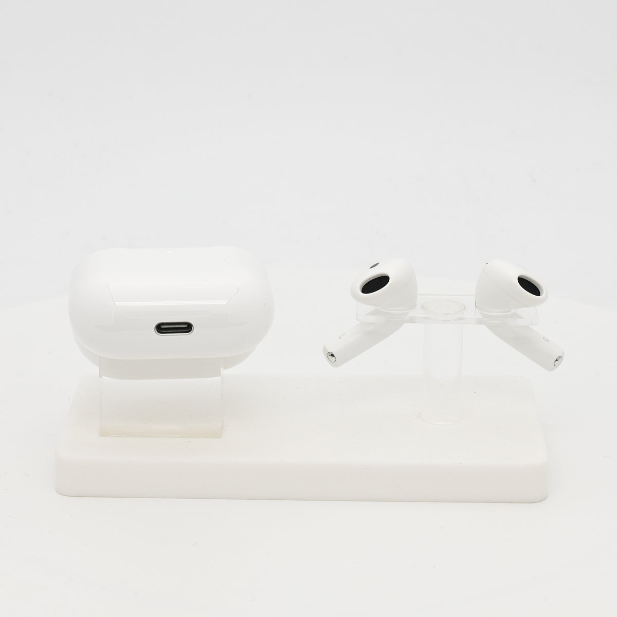 99新 Apple AirPods 4 (不支持主動降噪) 白色