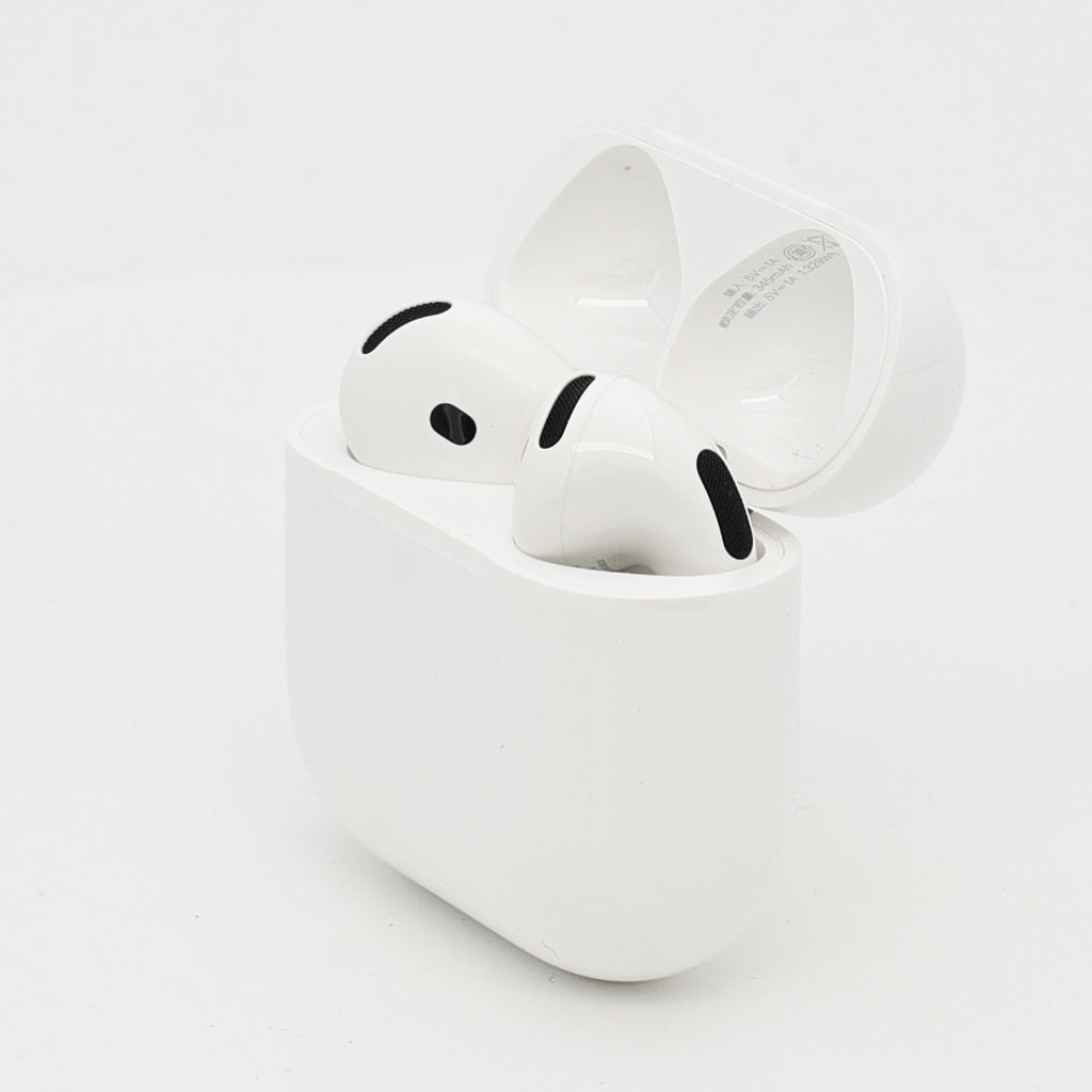 99新 Apple AirPods 4 (不支持主動降噪) 白色