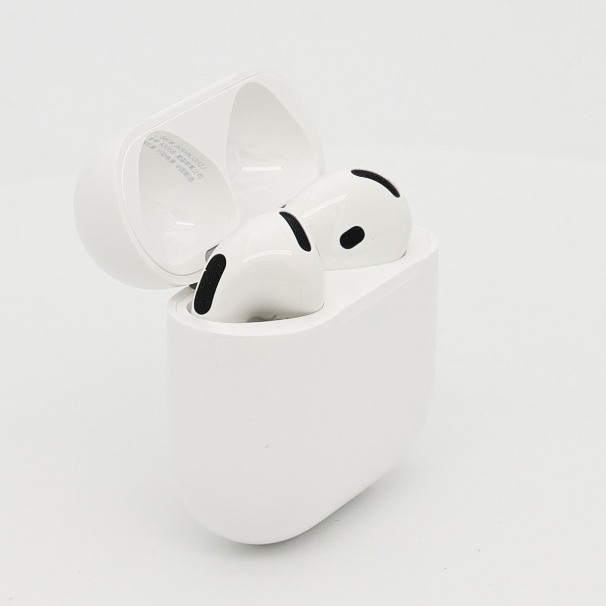 99新 Apple AirPods 4 (不支持主動降噪) 白色
