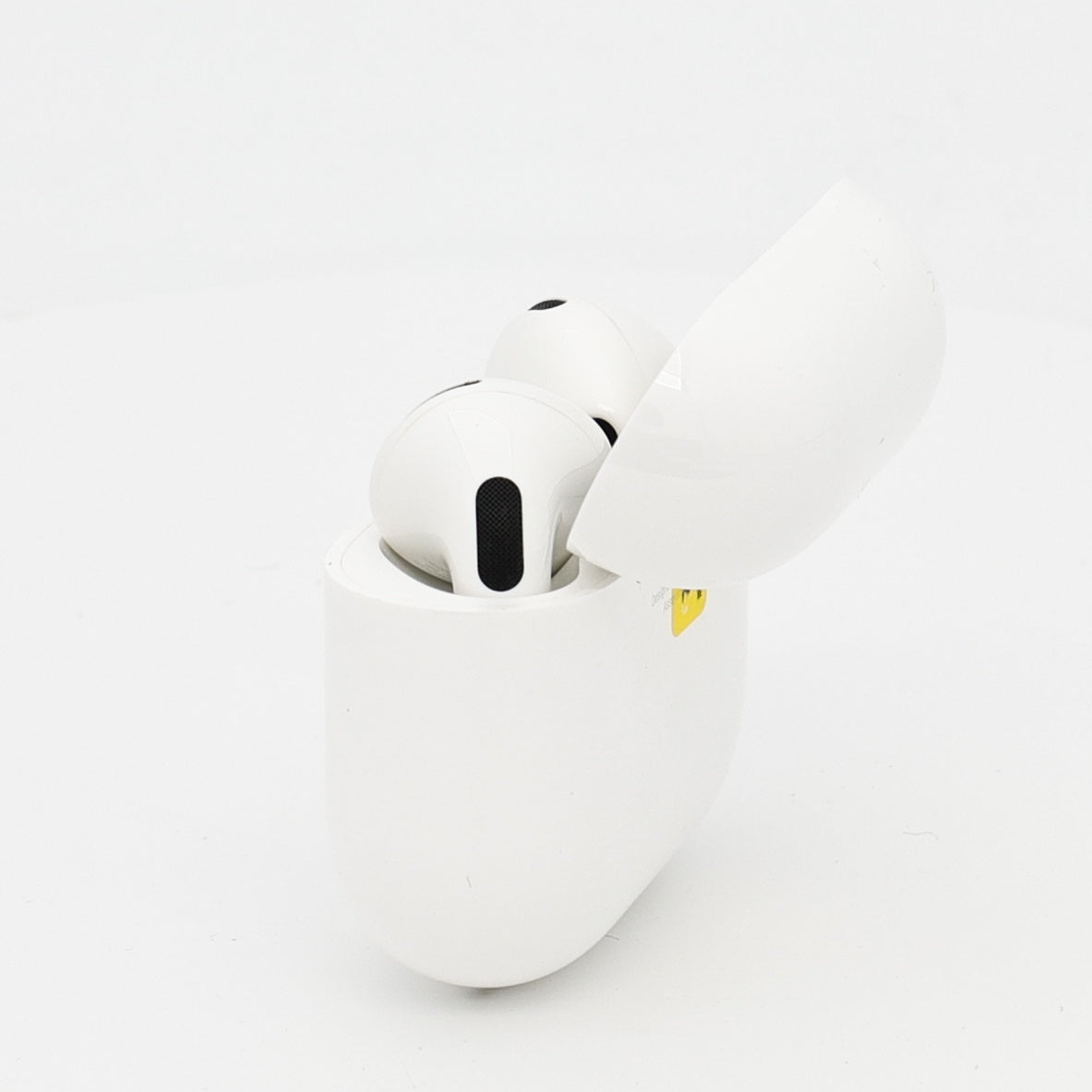 99新 Apple AirPods 4 (支持主動降噪) 白色