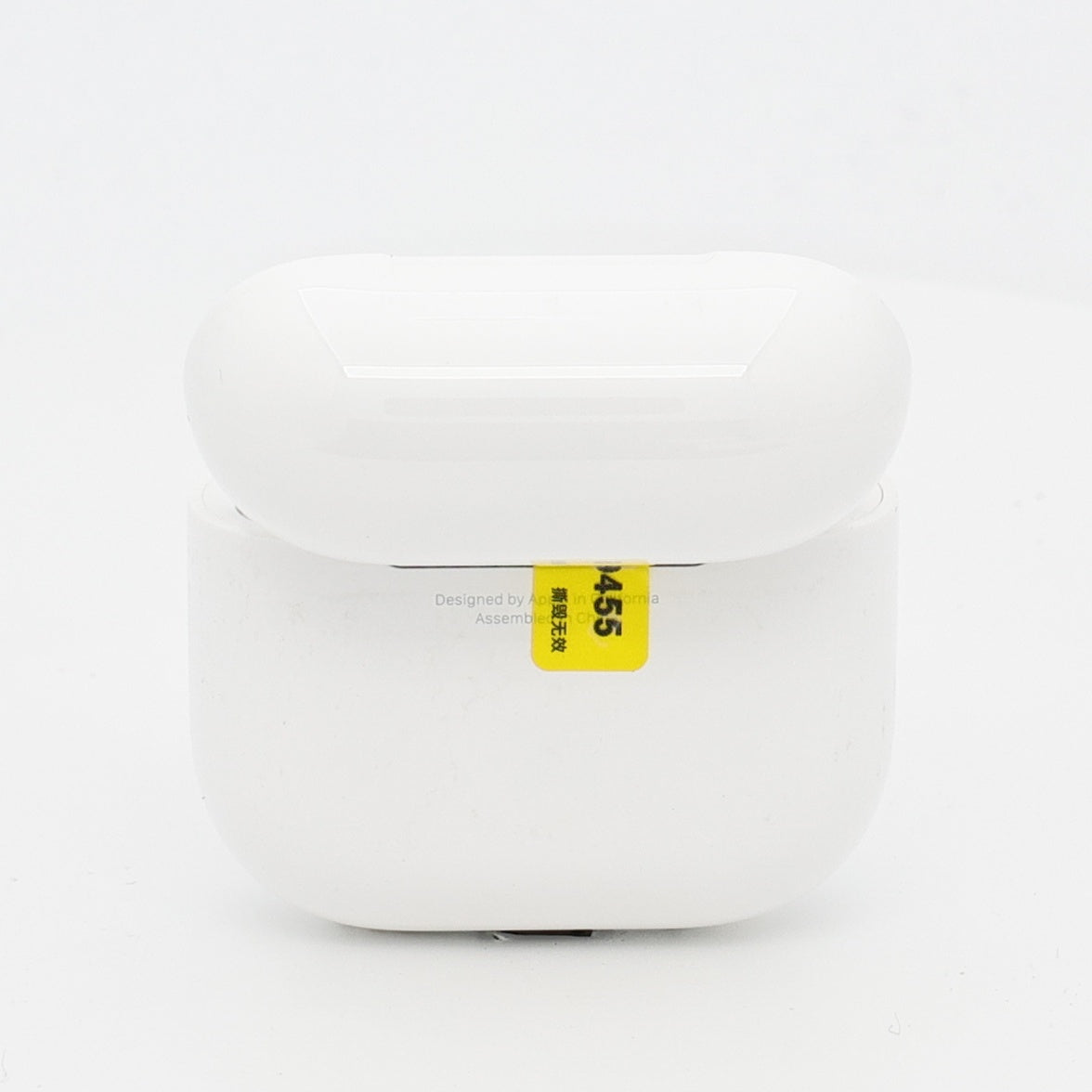 99新 Apple AirPods 4 (支持主動降噪) 白色