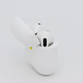 99新 Apple AirPods 4 (不支持主動降噪) 白色