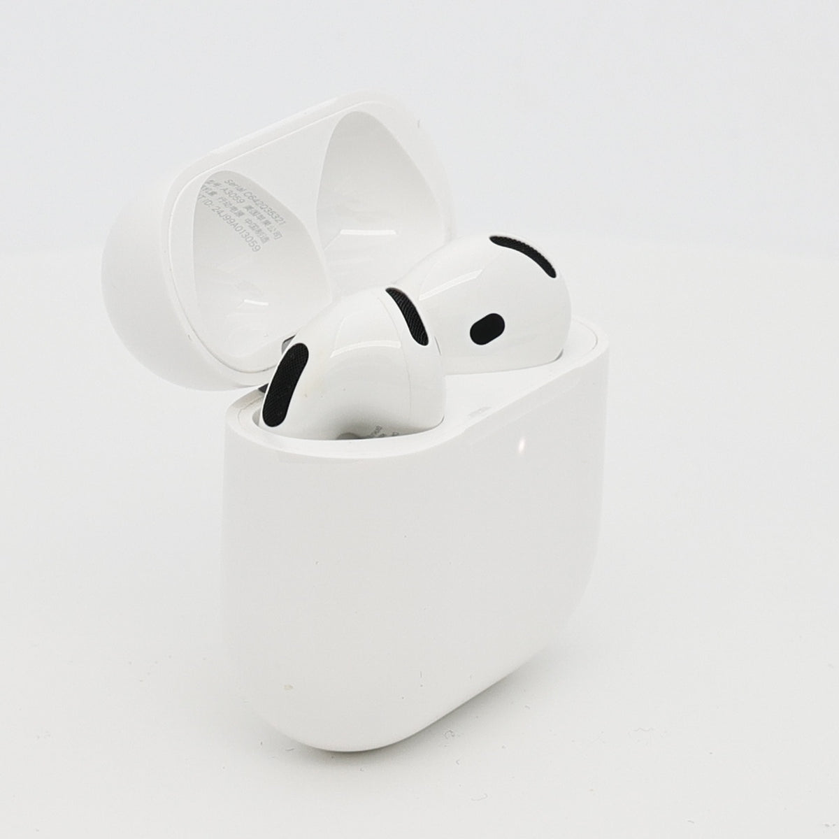 99新 Apple AirPods 4 (支持主動降噪) 白色