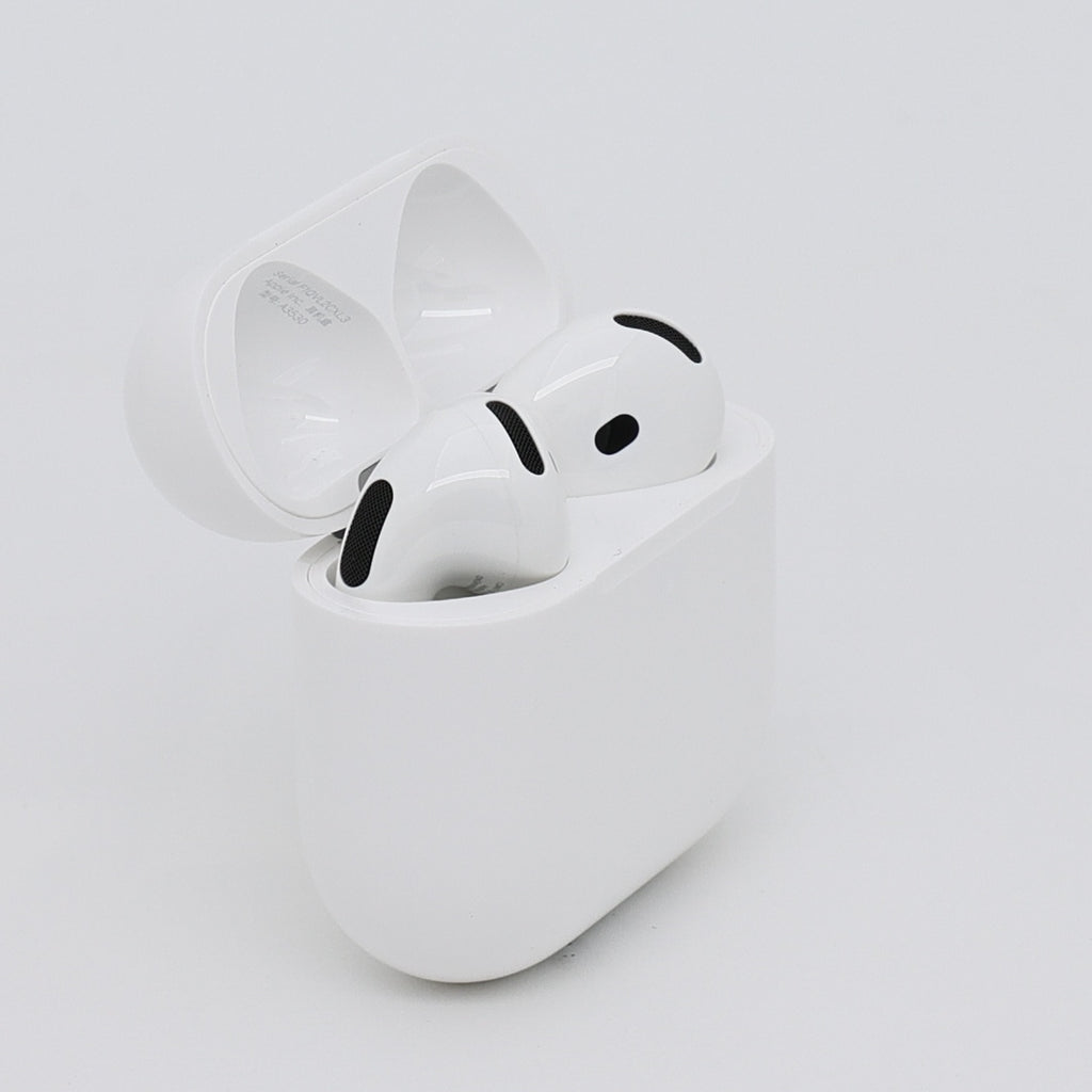 99新 Apple AirPods 5 白色